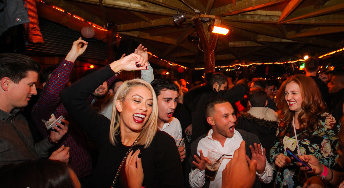 Newcastle Pub Crawl – Binge Drinking Nightmare or Stag Do Heaven?