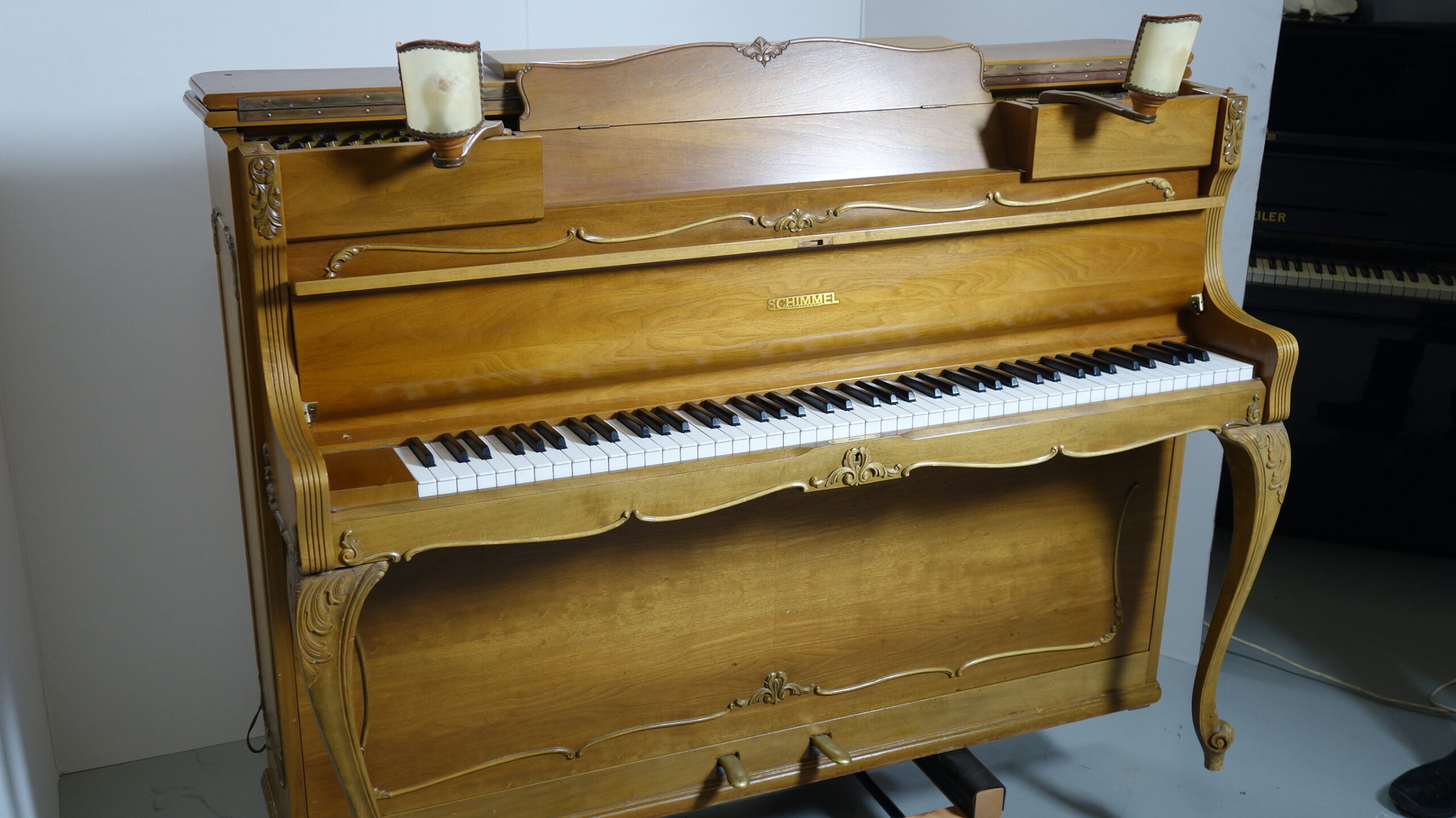 Schimmel Pianos