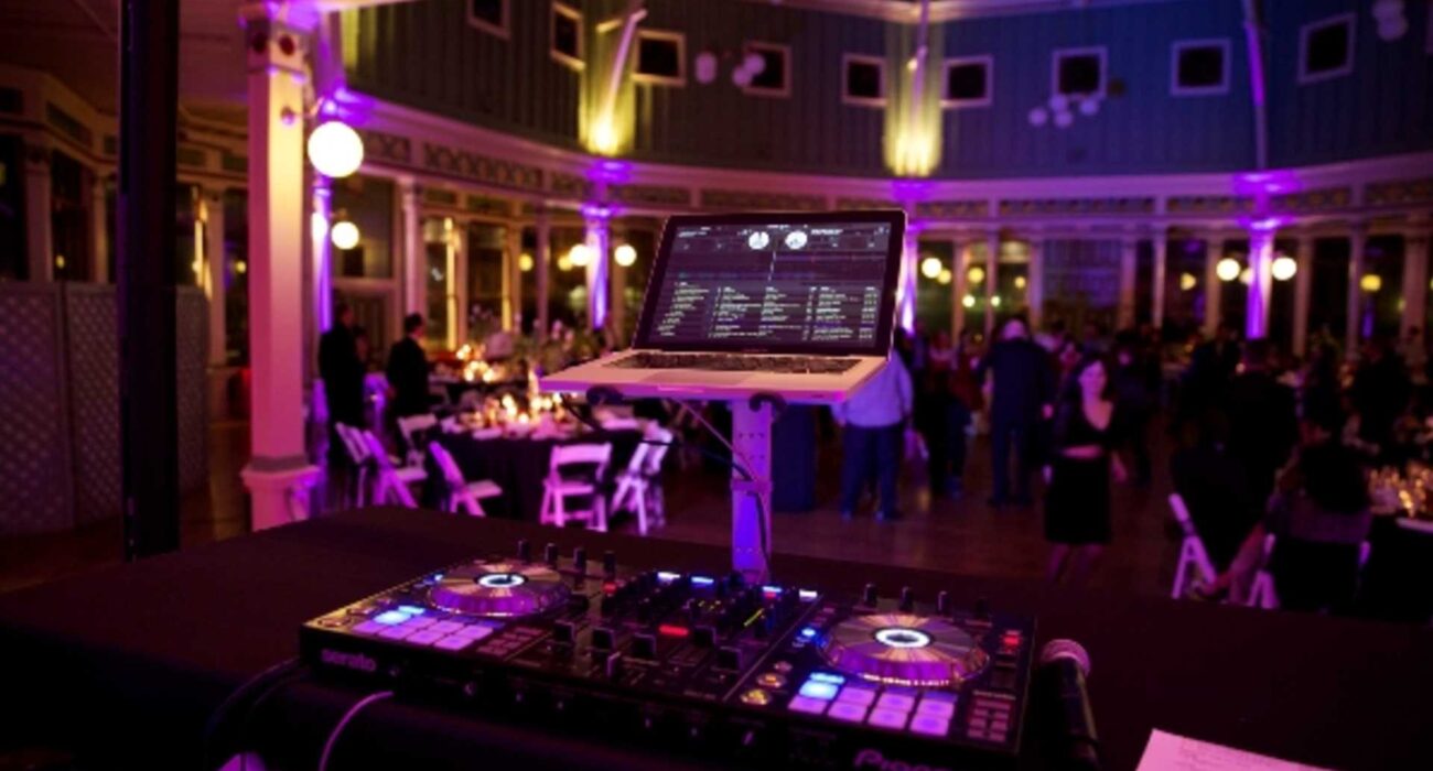 Hiring A Wedding DJ Is An Important Task