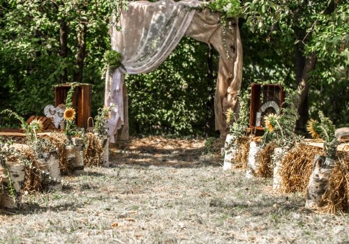 Here Is What Hinterland Wedding Venues Have to Offer